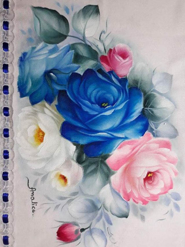 pintura em tecido de flores